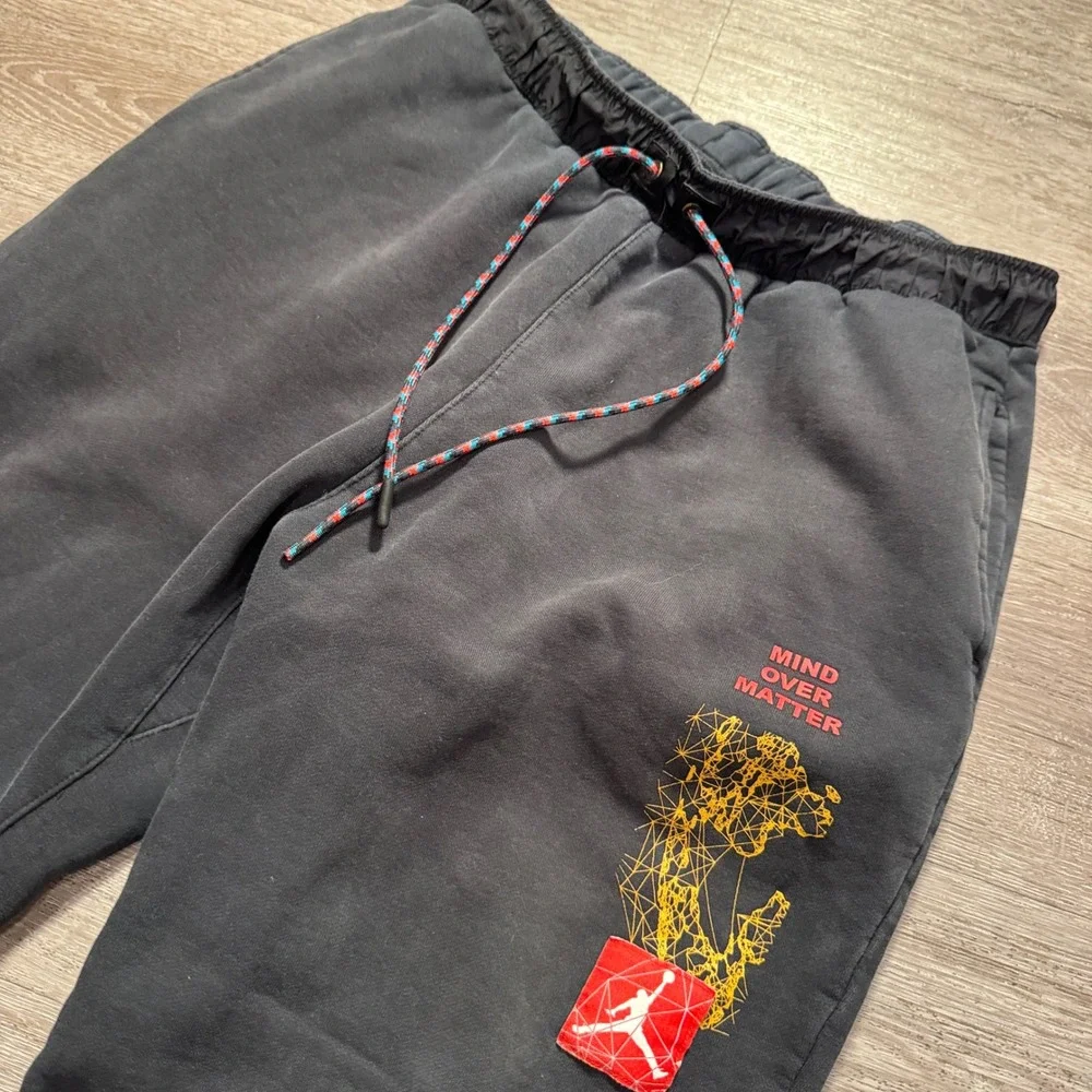 Jordan Fleece Joggers Men XL Black Cotton Mountainside Mind Over Matter 31x27